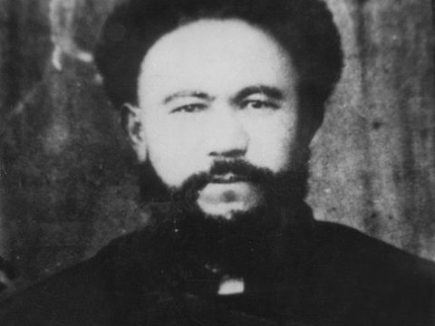 Sabit Damolla