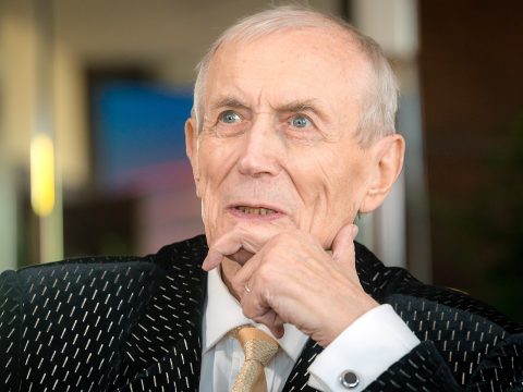 Yevgeny Yevtushenko