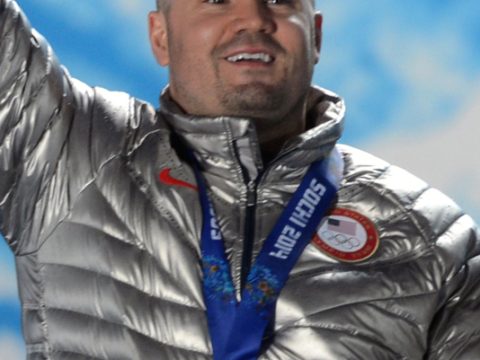 Steven Holcomb