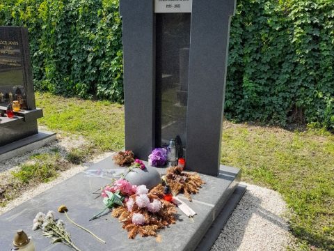 András Törőcsik