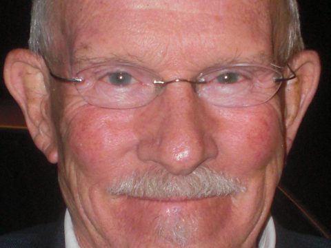 Tom Smothers