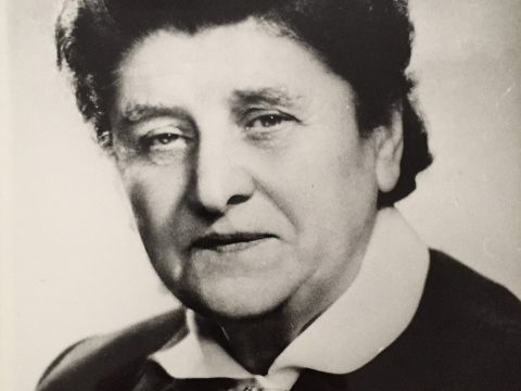Tsola Dragoycheva