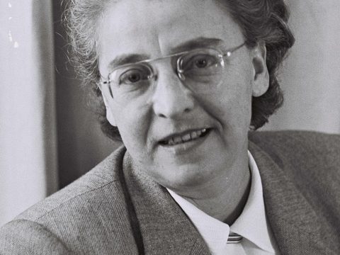Jenia Taversky