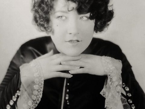 Yola d’Avril