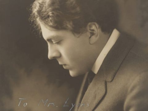 Yves Nat