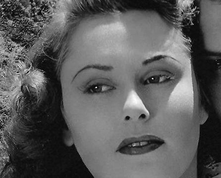 Linda Stirling